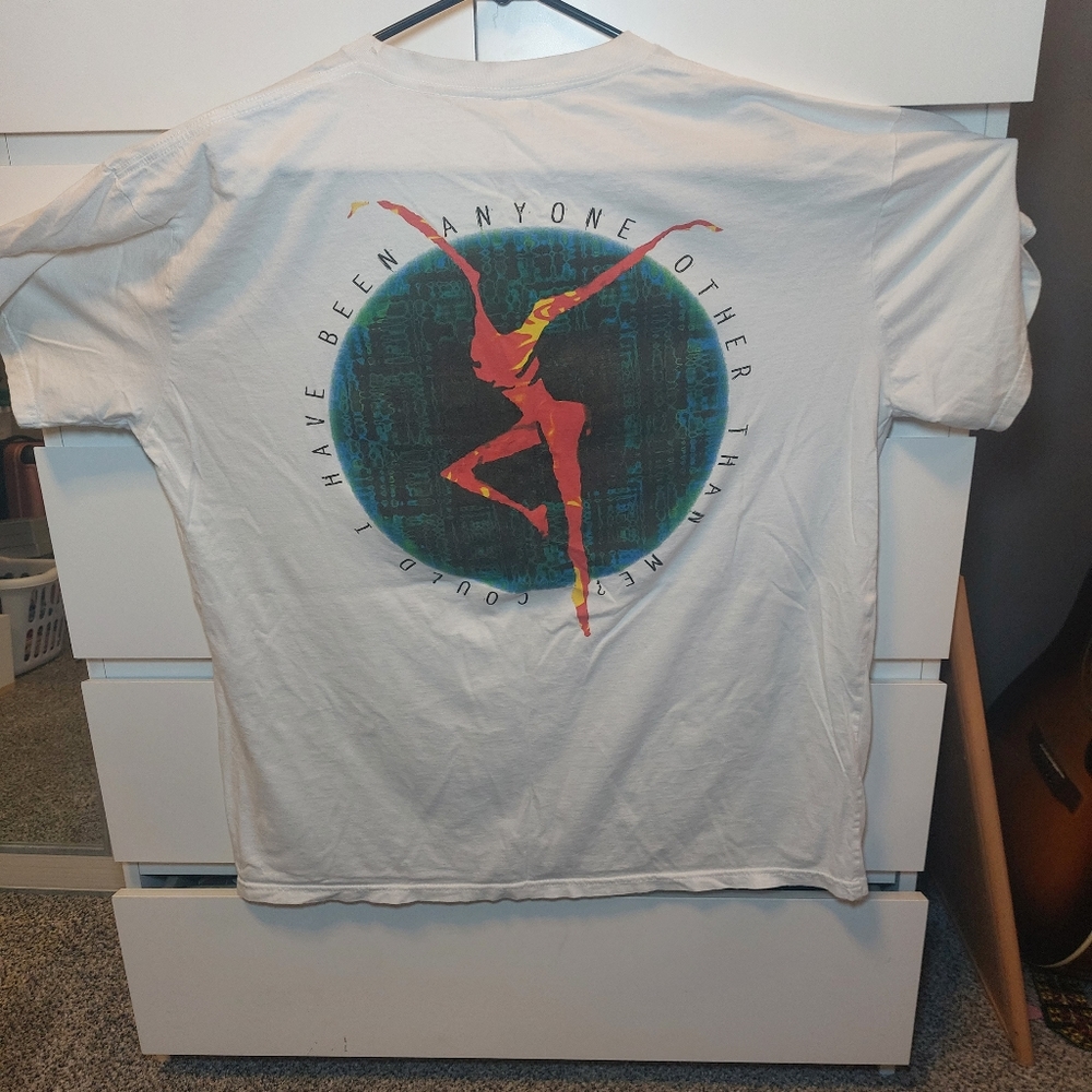 DAVE MATTHEW'S BAND T-SHIRT